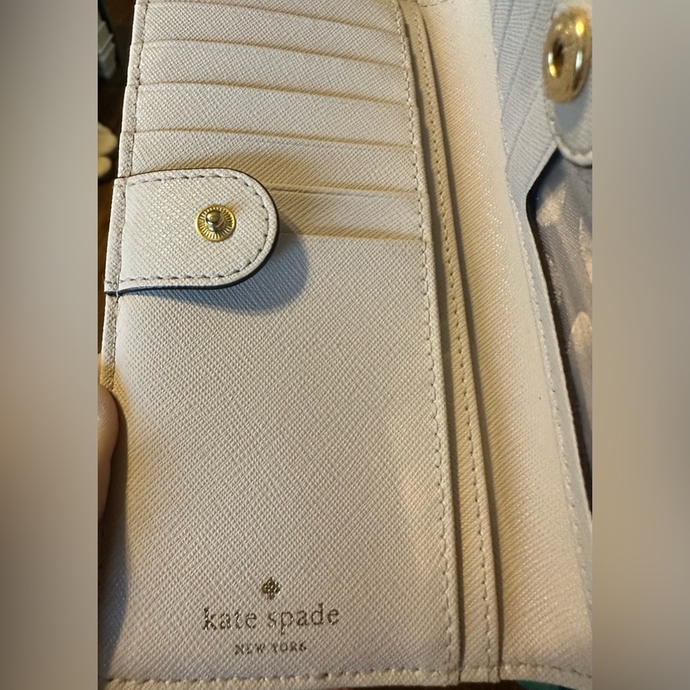 Kate Spade crossbody purse with wallet - Picture 8 of 8